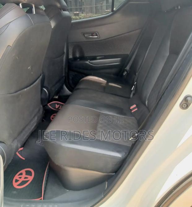 Toyota C-HR 2017 White