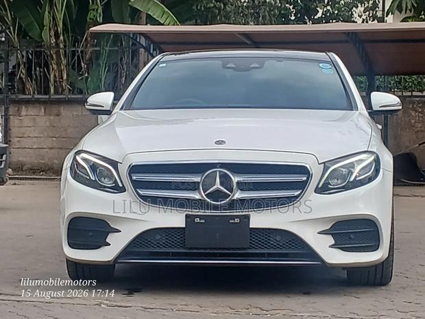 Mercedes-Benz E200 2019 White