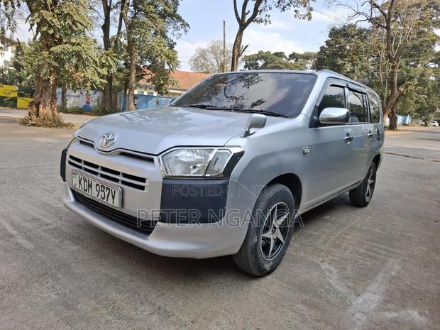 Toyota Succeed 2017 Silver