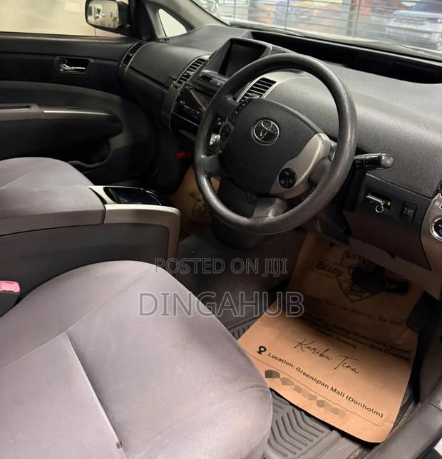 Toyota Prius I 2011 Silver
