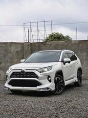 Toyota RAV4 2019 White for sale