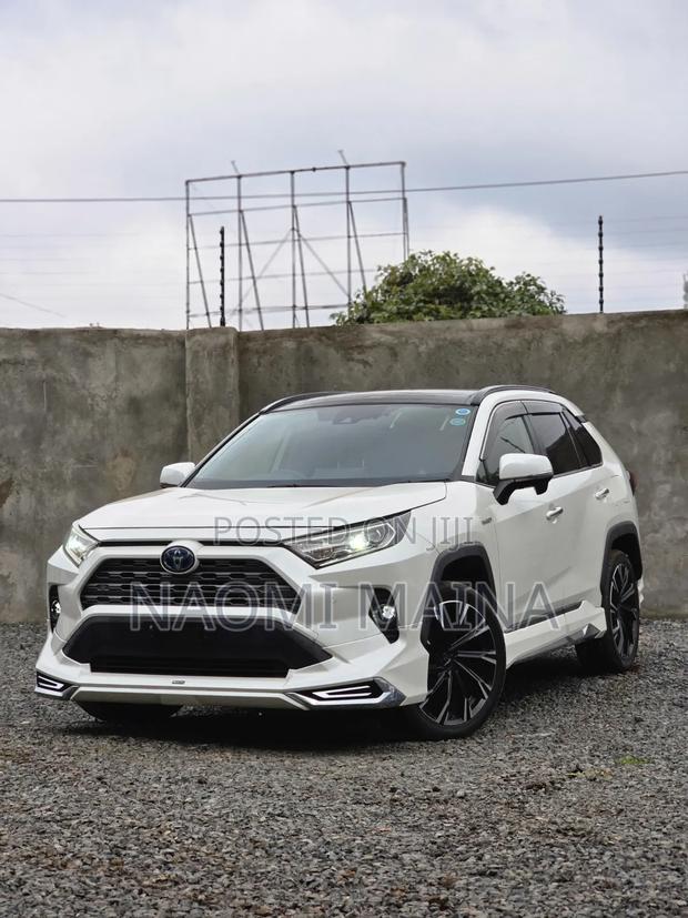 Toyota RAV4 2019 White