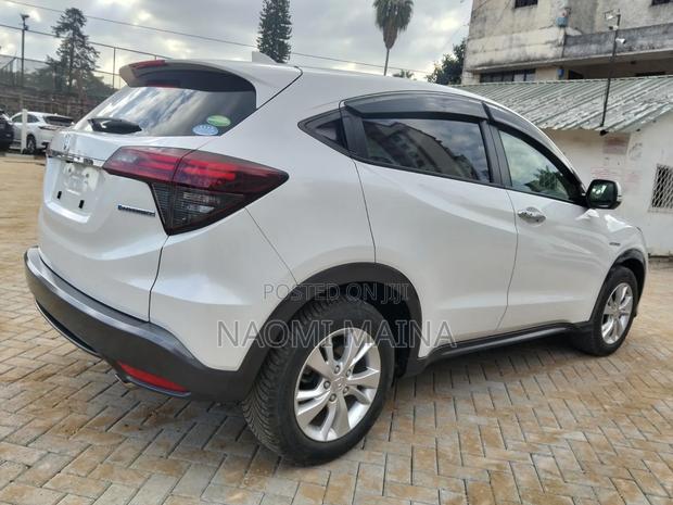 Honda Vezel 2018 Black