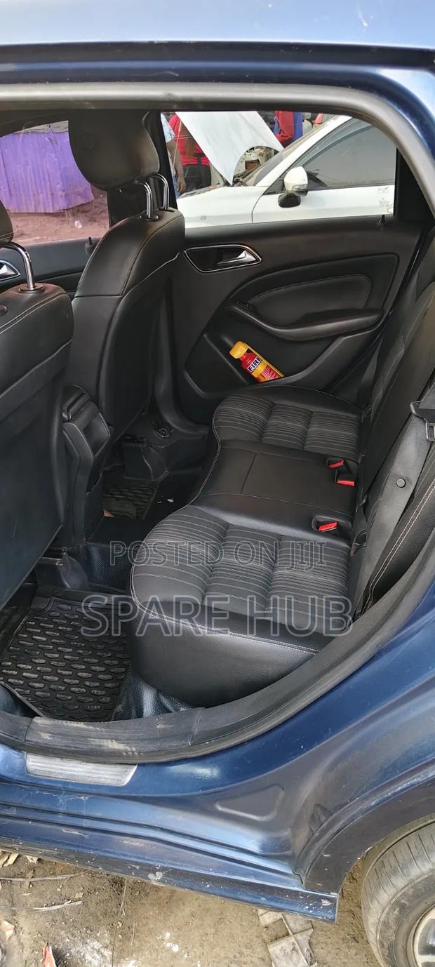 Mercedes-Benz B-Class 2012 Blue
