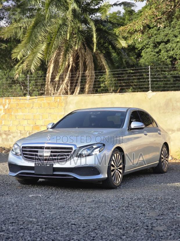 Mercedes-Benz E400 2018 Silver