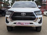 Toyota Hilux 2020 White for sale