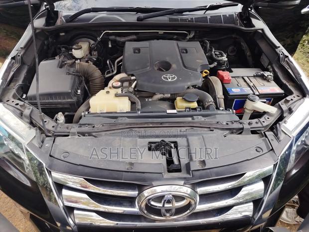 Toyota Fortuner 2018 Black
