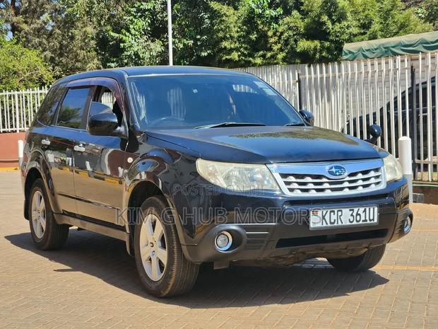 Subaru Forester 2011 Black