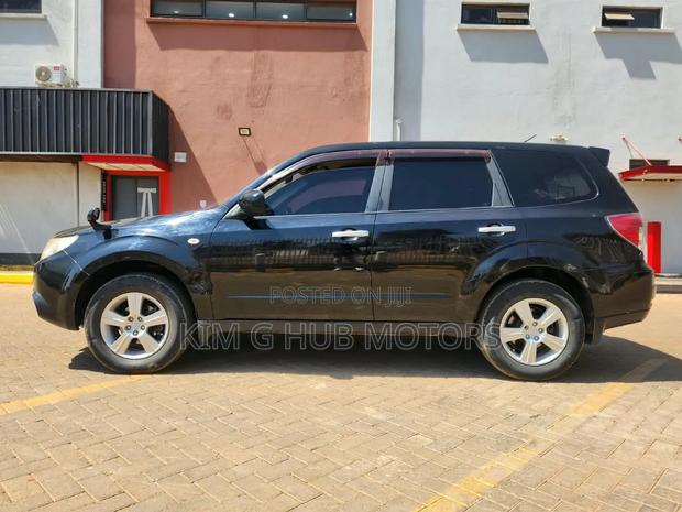 Subaru Forester 2011 Black