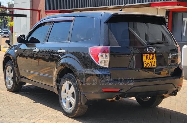 Subaru Forester 2011 Black