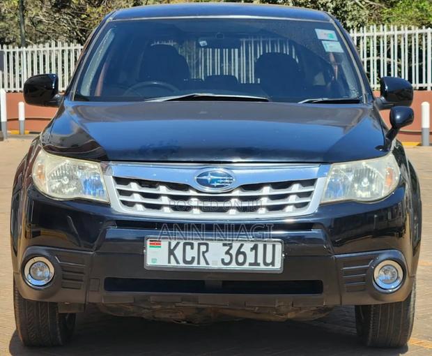 Subaru Forester 2012 Black