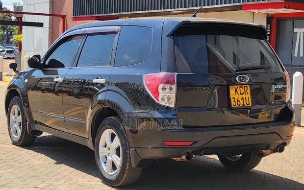 Subaru Forester 2012 Black