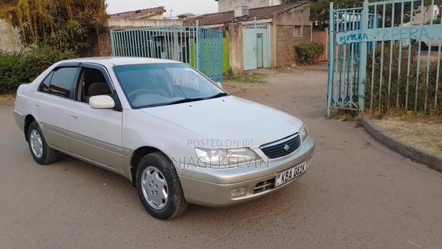 Toyota Premio 2002 Silver