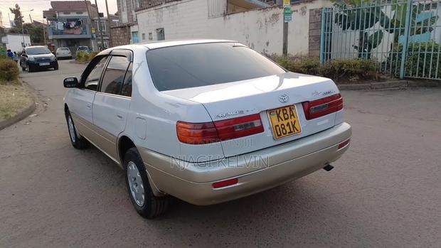 Toyota Premio 2002 Silver