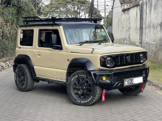 Suzuki Jimny 2022 Beige