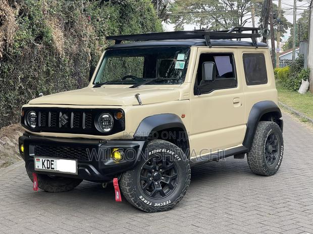 Suzuki Jimny 2022 Beige