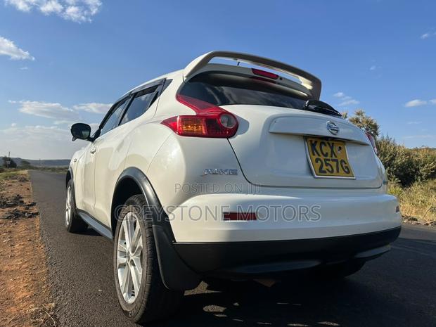 Nissan Juke SL Automatic 2012 White