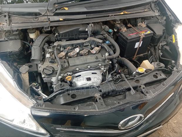 Toyota Vitz 2012 Black