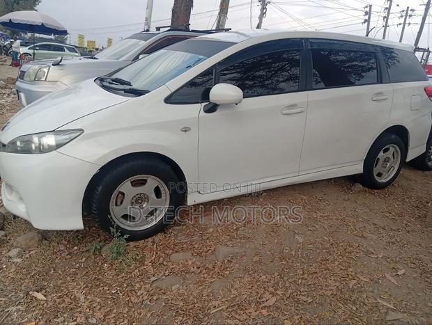 Toyota Wish 2009 White