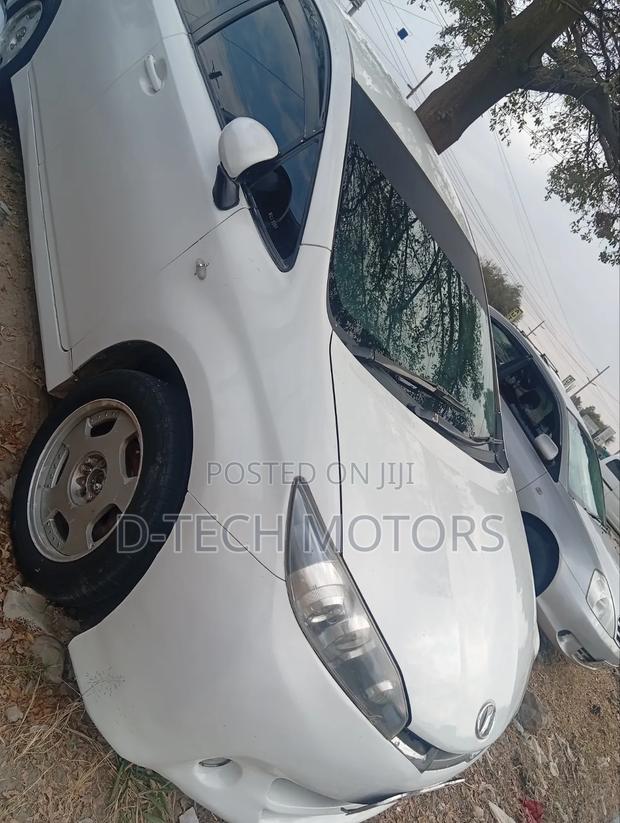 Toyota Wish 2009 White