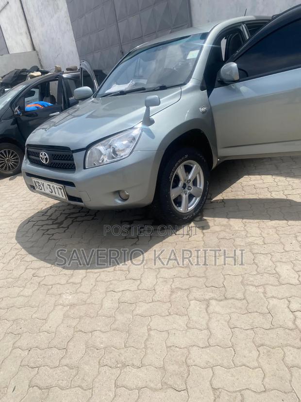 Toyota RAV4 2006 Green