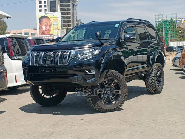 Toyota Land Cruiser Prado 2019 Black