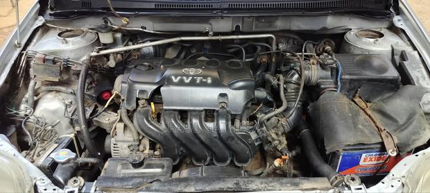 Toyota Corolla 2004 Silver
