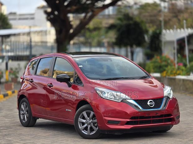 Nissan Note 2019 Red