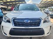 Subaru Forester 2018 White for sale