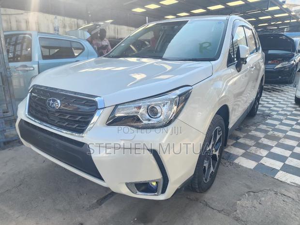 Subaru Forester 2018 White