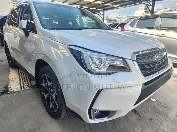 Subaru Forester 2018 White