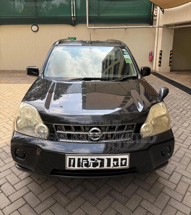 Nissan X-Trail 2010 Black