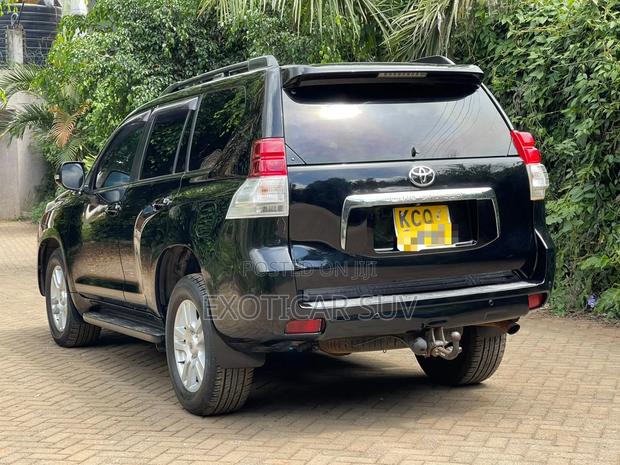 Toyota Land Cruiser Prado 3.0 TD 2012 Black