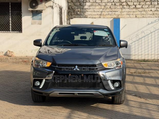 Mitsubishi RVR 2019 Gray