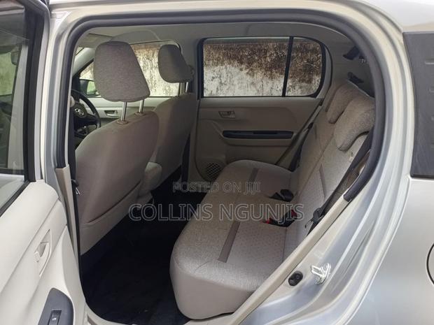Toyota Passo 2018 Silver
