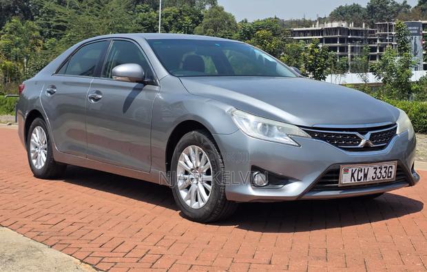 Toyota Mark X 2013 Gray