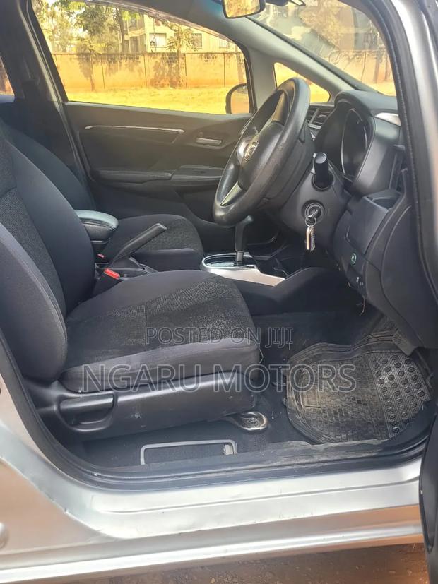 Honda Fit 2016 Silver