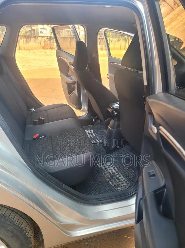 Honda Fit 2016 Silver