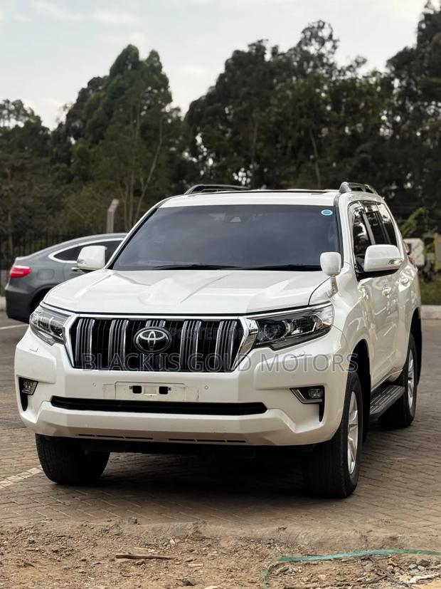 Toyota Land Cruiser Prado 2020 White