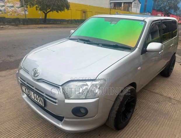 Toyota Succeed 2018 Silver