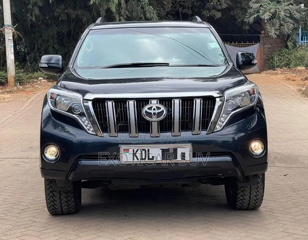 Toyota Land Cruiser Prado 3.0 TD 2012 Matt Black