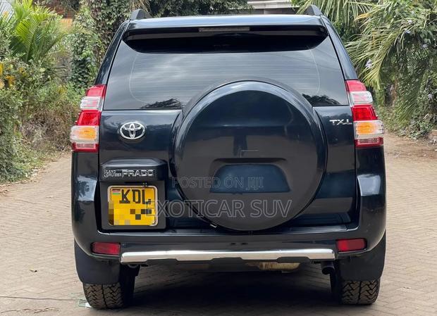 Toyota Land Cruiser Prado 3.0 TD 2012 Matt Black