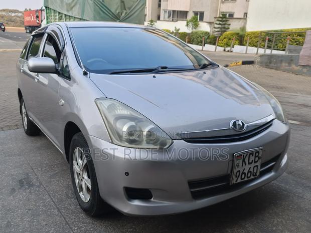 Toyota Wish 2008 Silver