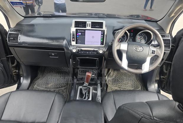 Toyota Land Cruiser Prado 2015 Black
