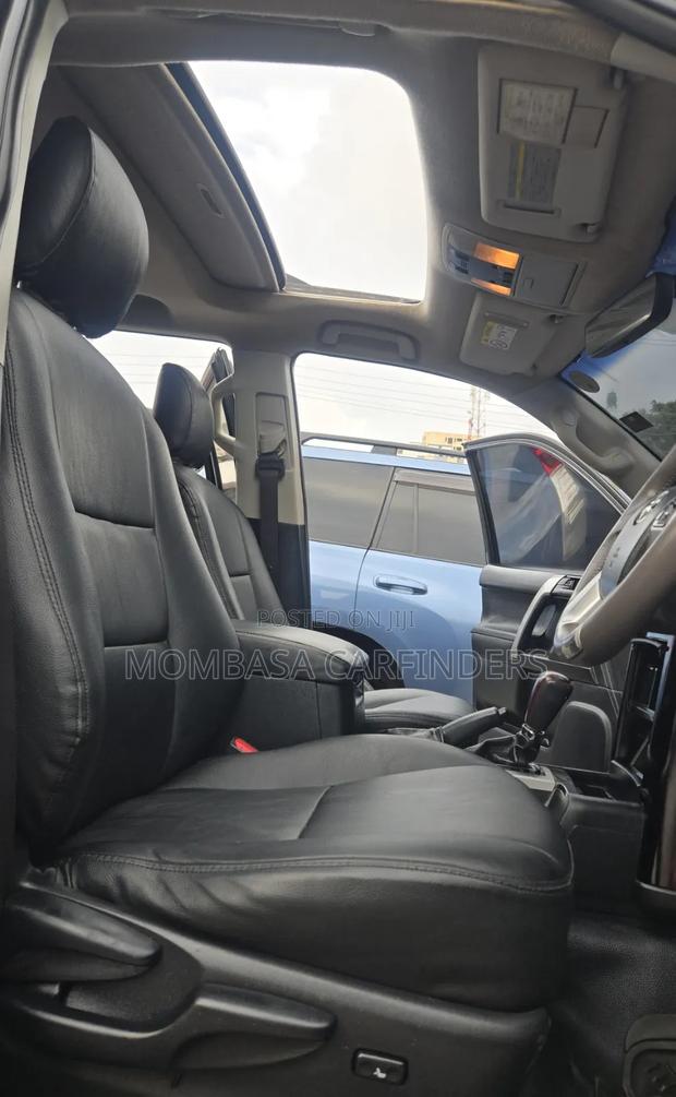 Toyota Land Cruiser Prado 2015 Black