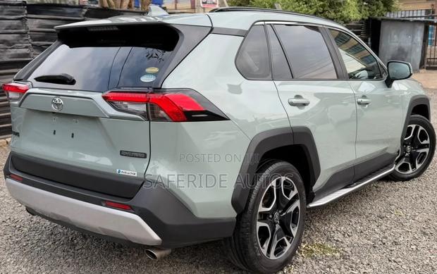Toyota RAV4 Adventure AWD 2020 Ivory