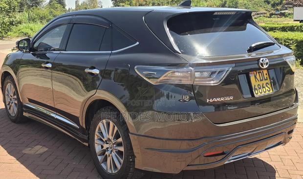 Toyota Harrier 2015 Matt Black