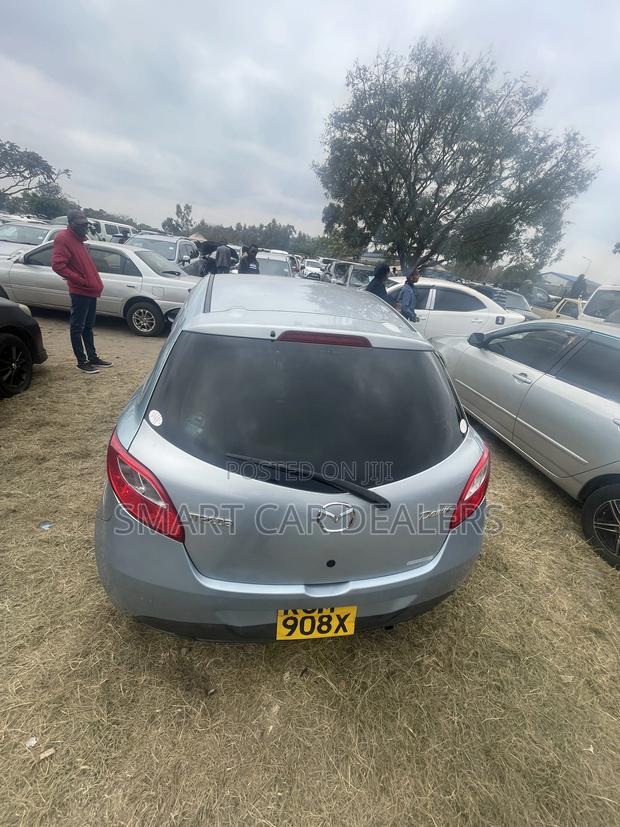 Mazda Demio 2010 Blue