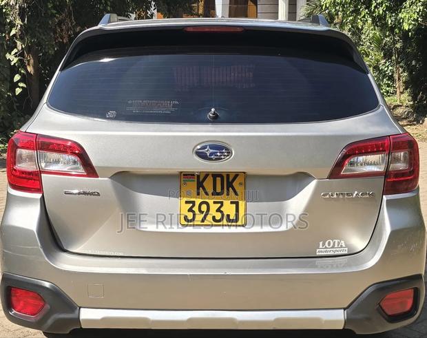 Subaru Outback 2015 Brown