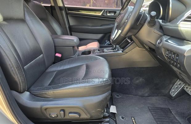 Subaru Outback 2015 Brown
